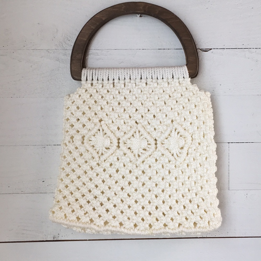 Handmade knitted purse with wood handles